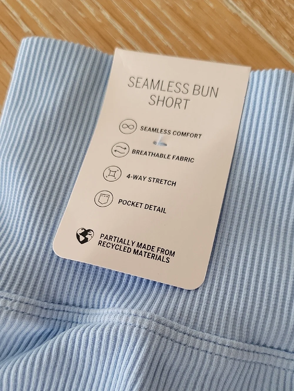 PINK Victoria's Secret Seamless Bun Shorts In Light Blue Size Medium NWT